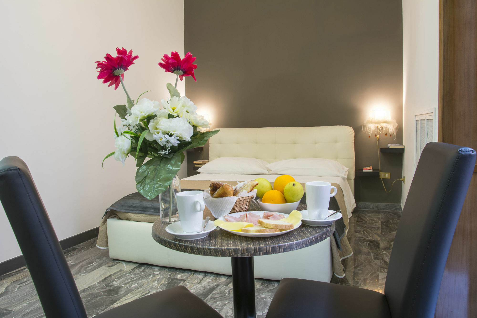 Il Ventre Di Napoli " Costantinopoli" Hotel Екстериор снимка